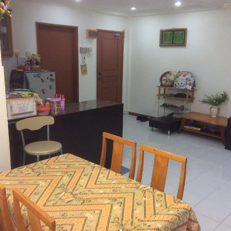 Homestay Dayani Musleem بورت ديكسون المظهر الخارجي الصورة