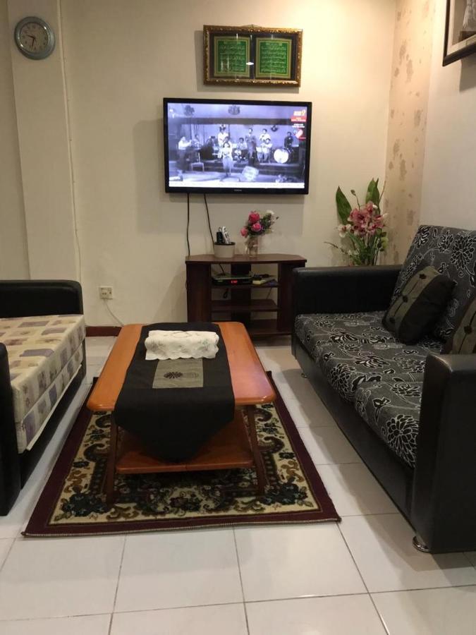 Homestay Dayani Musleem بورت ديكسون المظهر الخارجي الصورة