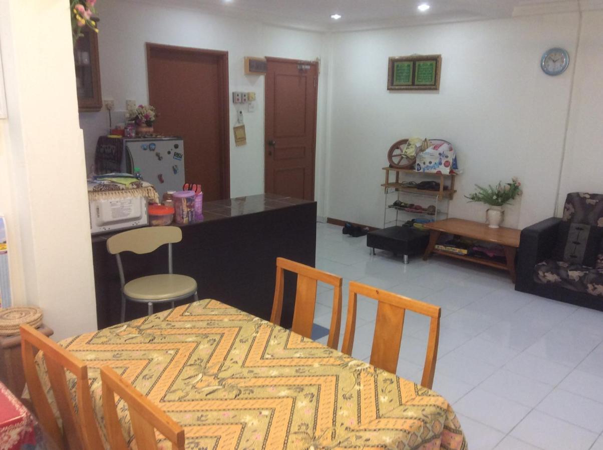 Homestay Dayani Musleem بورت ديكسون المظهر الخارجي الصورة