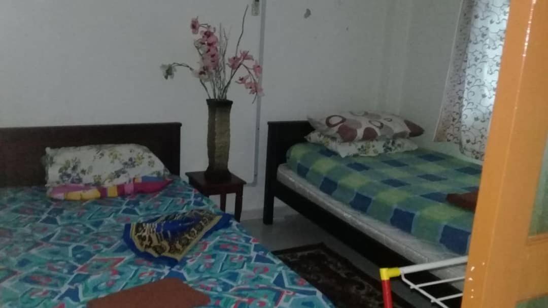 Homestay Dayani Musleem بورت ديكسون المظهر الخارجي الصورة
