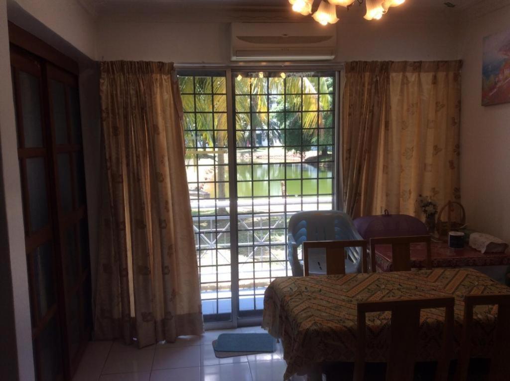 Homestay Dayani Musleem بورت ديكسون المظهر الخارجي الصورة